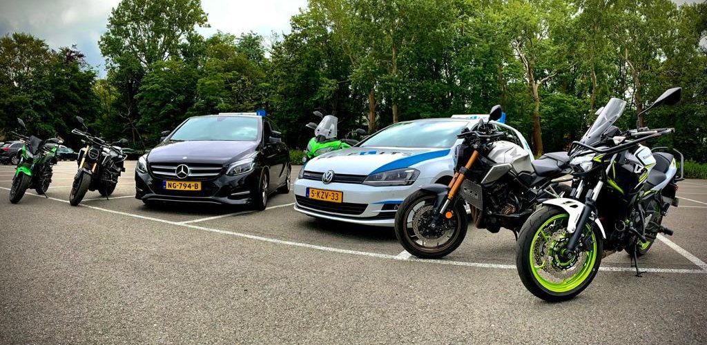 Blog-cover: Motorrijles in Den Haag: Word een Zelfverzekerde Motorrijder!